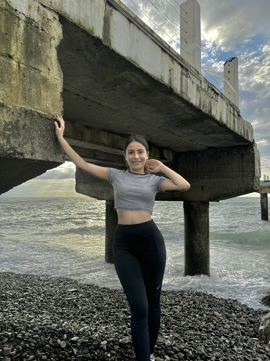 Akçaova Etkileyici Bayan Escort Banu