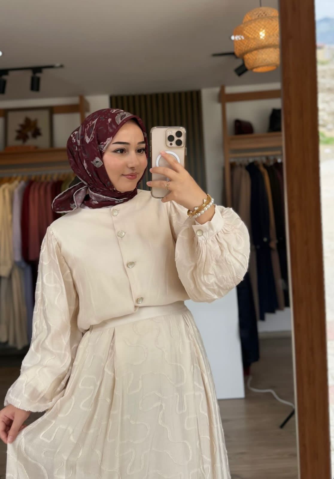Mancarlar Sevgiye Doymuş Kadın Escort Bayan Ceren