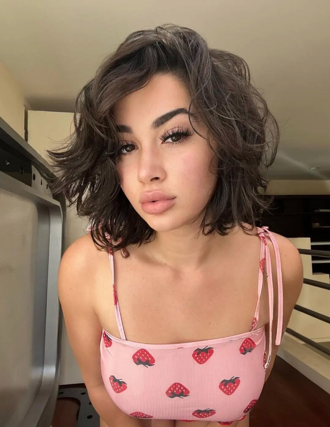Çerçili İngiliz Escort Candan